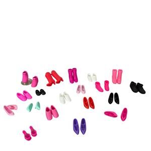 Vintage Barbie 80's/90's Shoes LOT 19 Pairs